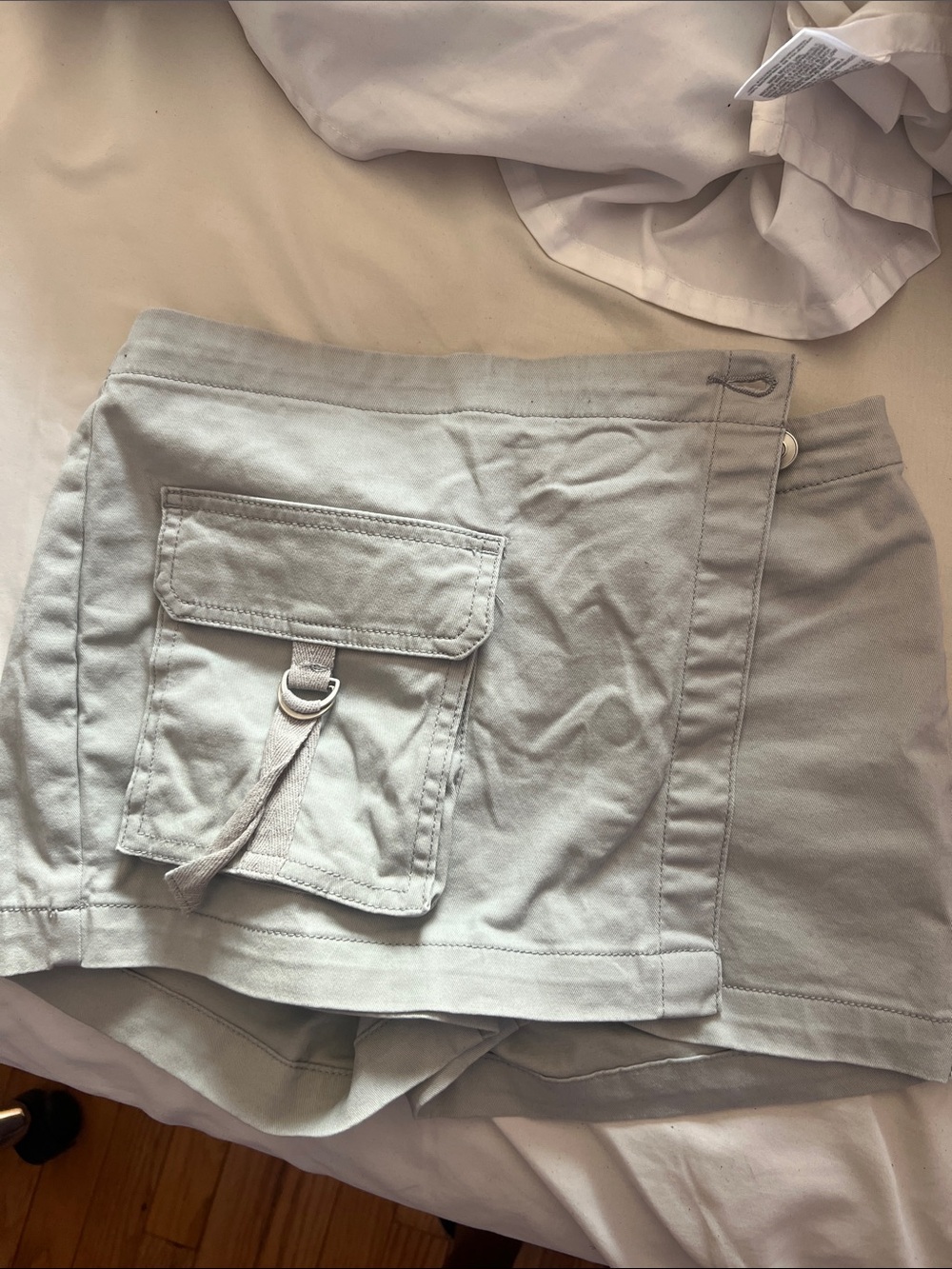 Women's Cargo Pocket Utility Shorts - Light Grey